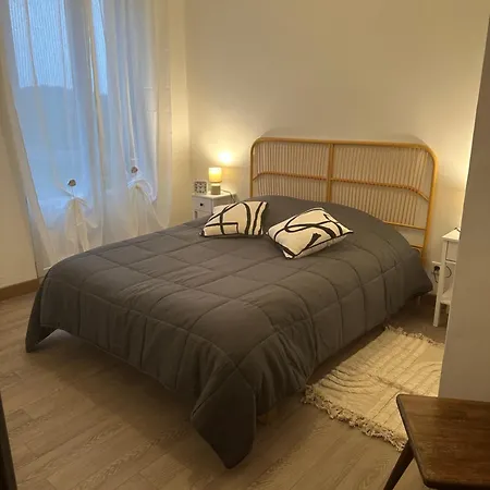 Les Mirabelliers Апартаменты Morville