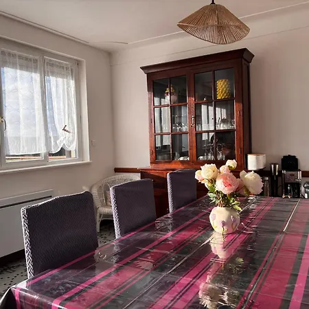 Апартаменты Les Mirabelliers