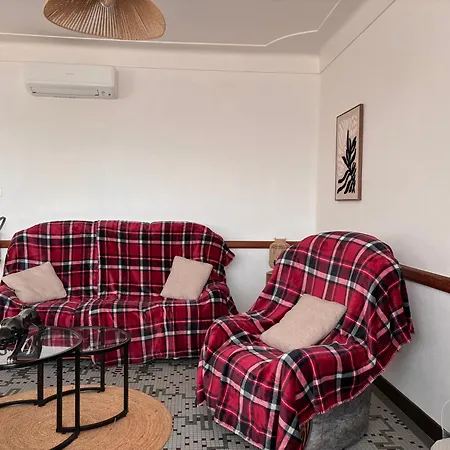 Les Mirabelliers Апартаменты Morville