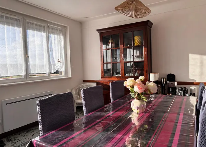 Апартаменты Les Mirabelliers