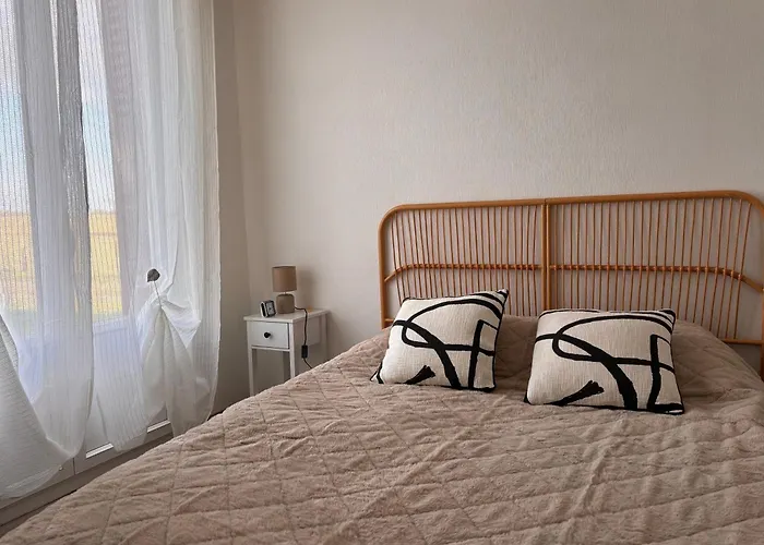 Les Mirabelliers * Morville